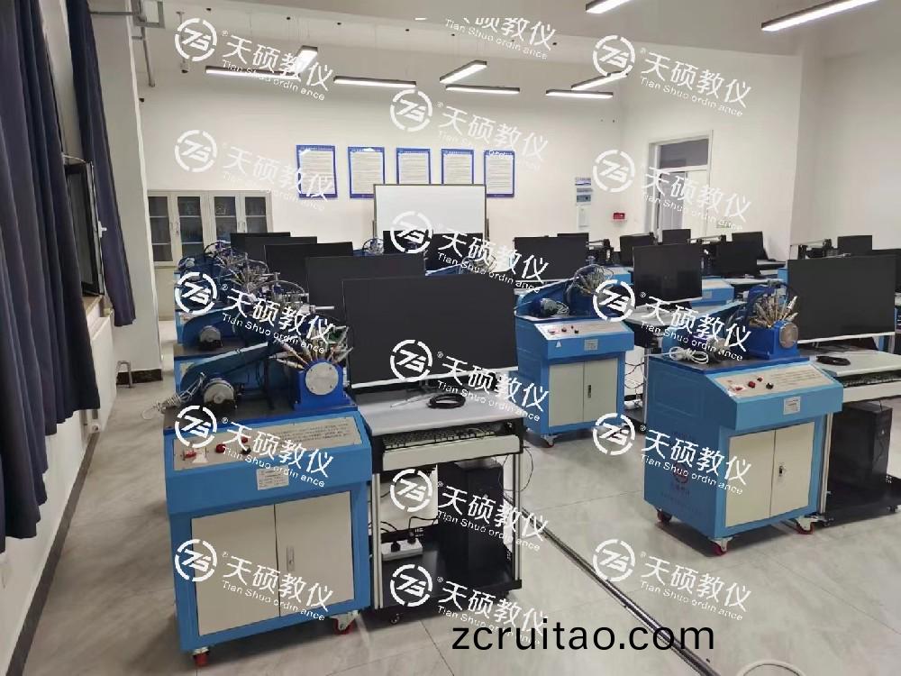 前(qian)方(fang)不斷傳來捷(jie)報！????多(duo)箇實(shi)驗(yan)實訓(xùn)(xun)室交付驗(yan)收(shou)完成！機(jī)械(xie)原(yuan)理(li)、機(jī)械設(shè)計(ji)實(shi)驗(yan)室，機(jī)(ji)械製(zhi)圖(tu)實(shi)訓(xùn)室(shi)咊液(ye)壓實(shi)訓(xùn)室(shi)！